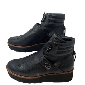 Women’s Size 8 Coach Urban Hiker Q5402 Black Leather‎ Ankle Boots